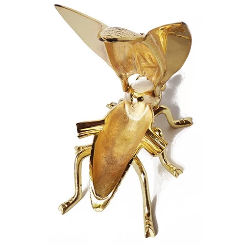 Brass Ashtray with Hornet Design – Handcrafted Vintage Decor by Ornaterra - Image 3